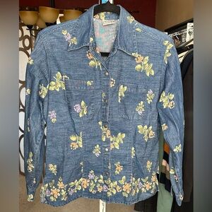 Villager Sport Floral Chambray Denim Button-Up Shirt Women’s Large Cottagecore